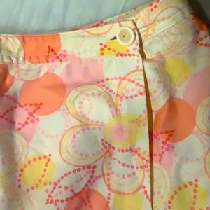 Talbots women’s summer time skort size 14. Beautiful colors and pattern!